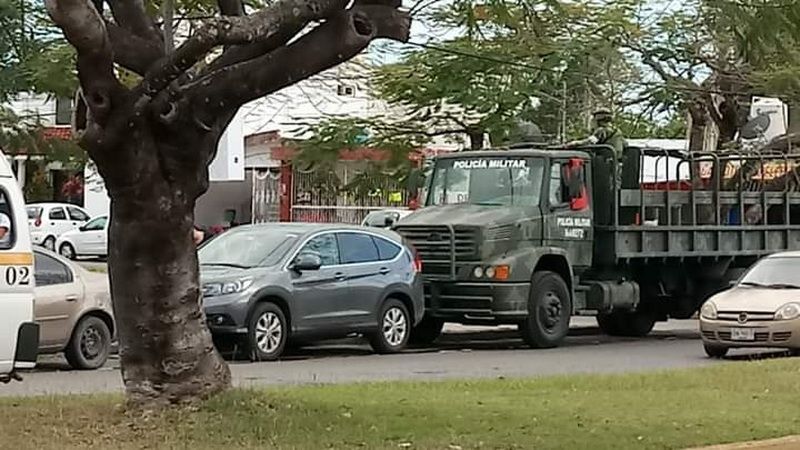 Fuerte movilización en las inmediaciones del Hospital General de Chetumal