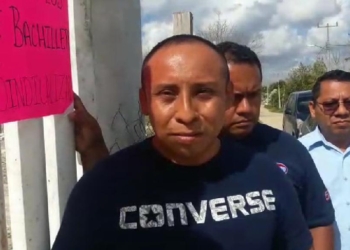 Se suman al paro labora personal administrativo y docentes de los colegios de Bachilleres