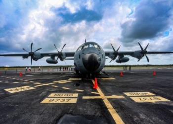Aviones cazahuracanes de visita en Quintana Roo