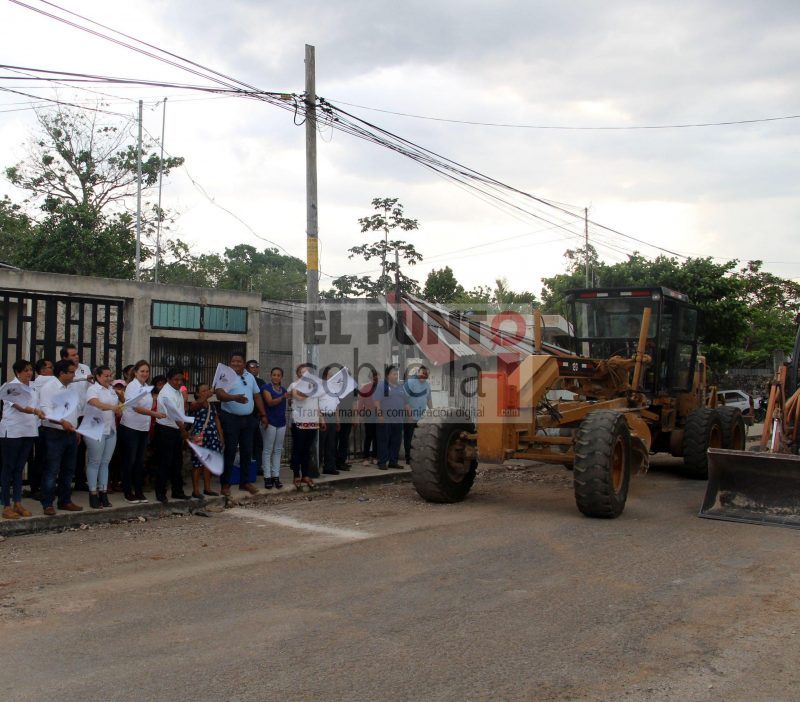 Inicia rehabilitación y reconstrucción de calles en Valladolid
