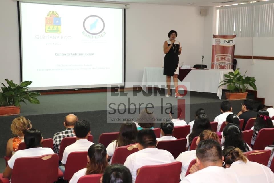 «De manteles largos» el inicio del V Congreso de la Licenciatura en Administración Pública, en la Universidad de Oriente