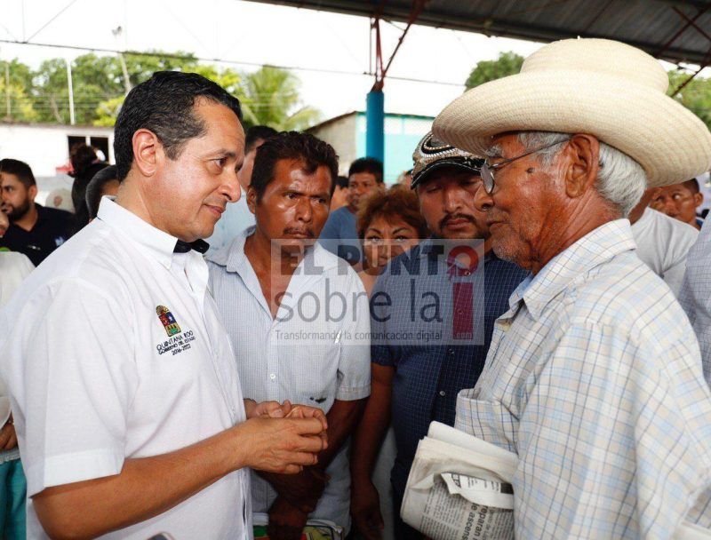 Para disminuir la desigualdad, el gobernador Carlos Joaquín puso en marcha el programa “Internet en Pueblos de Quintana Roo”
