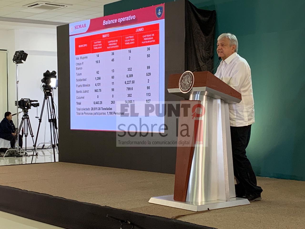 Presidente de México, insistió en que el sargazo es un asunto menor