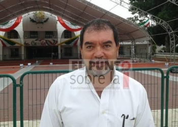 Camiones de segunda clase y comerciantes de ‘El Crucero’ que serán reubicados
