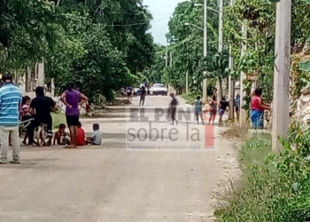 Batalla campal en las calles de la comunidad de Saban