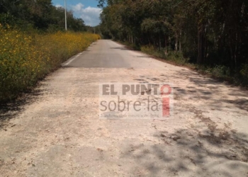 Pobladores entusiasmados por la rehabilitación y pavimentación de la carretera Othón Pompeyo Blanco-Sabana San Francisco