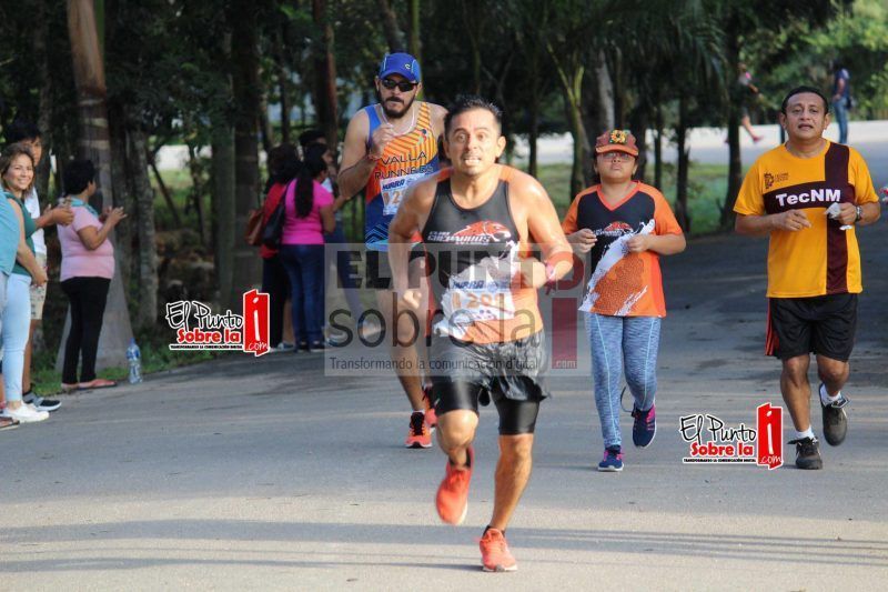 Más de 600 atletas en carrera por aniversario