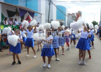 Desfile cívico-deportivo conmemorativo al 109 aniversario de la Revolución Mexicana en JMM