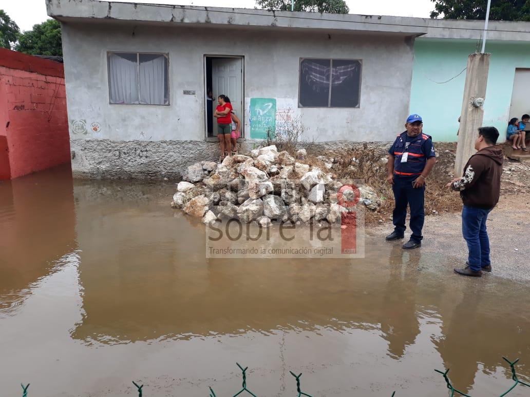 Atención oportuna en Tinum por inundaciones