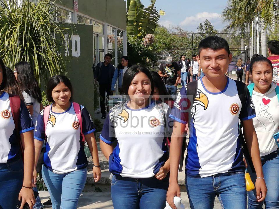 En entusiasmado retorno los exhortan a aprovechar al máximo los conocimientos