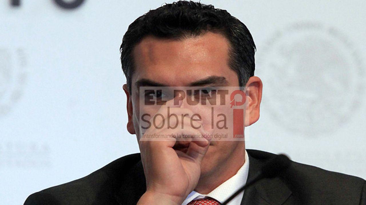 A Tiro De Piedra Alito, El Campechano