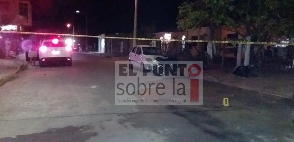 Pleito entre albañiles termina en puñaladas