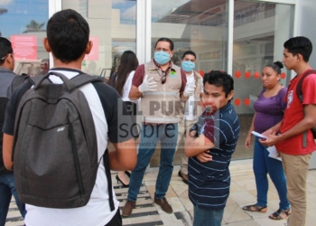 Recomienda COEPROC seguir medidas preventivas en plazas y bancos de Cancún