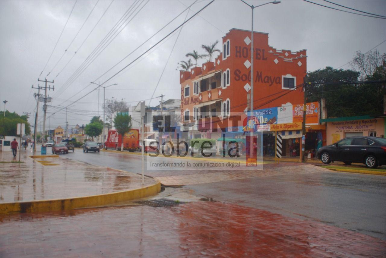 Frente frío vino acompañado de lluvias en la zona maya