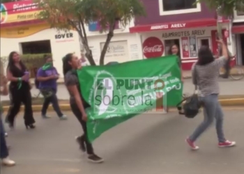 Marcha por leyes a favor del aborto