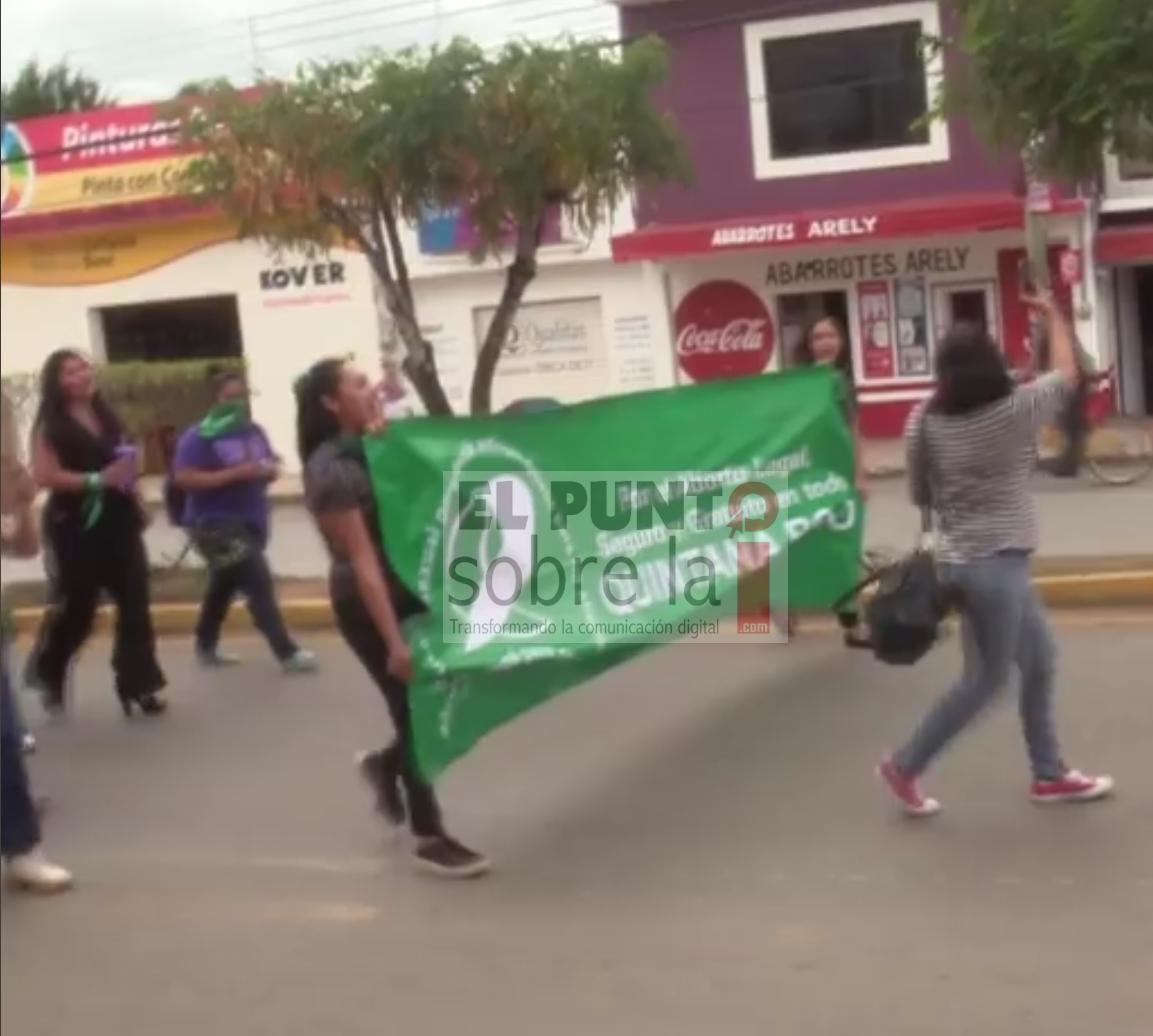 Marcha por leyes a favor del aborto