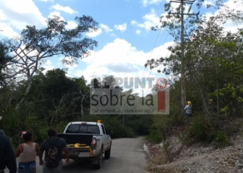 Reactivan el servicio de la energía eléctrica en la comunidad de San Isidro Poniente