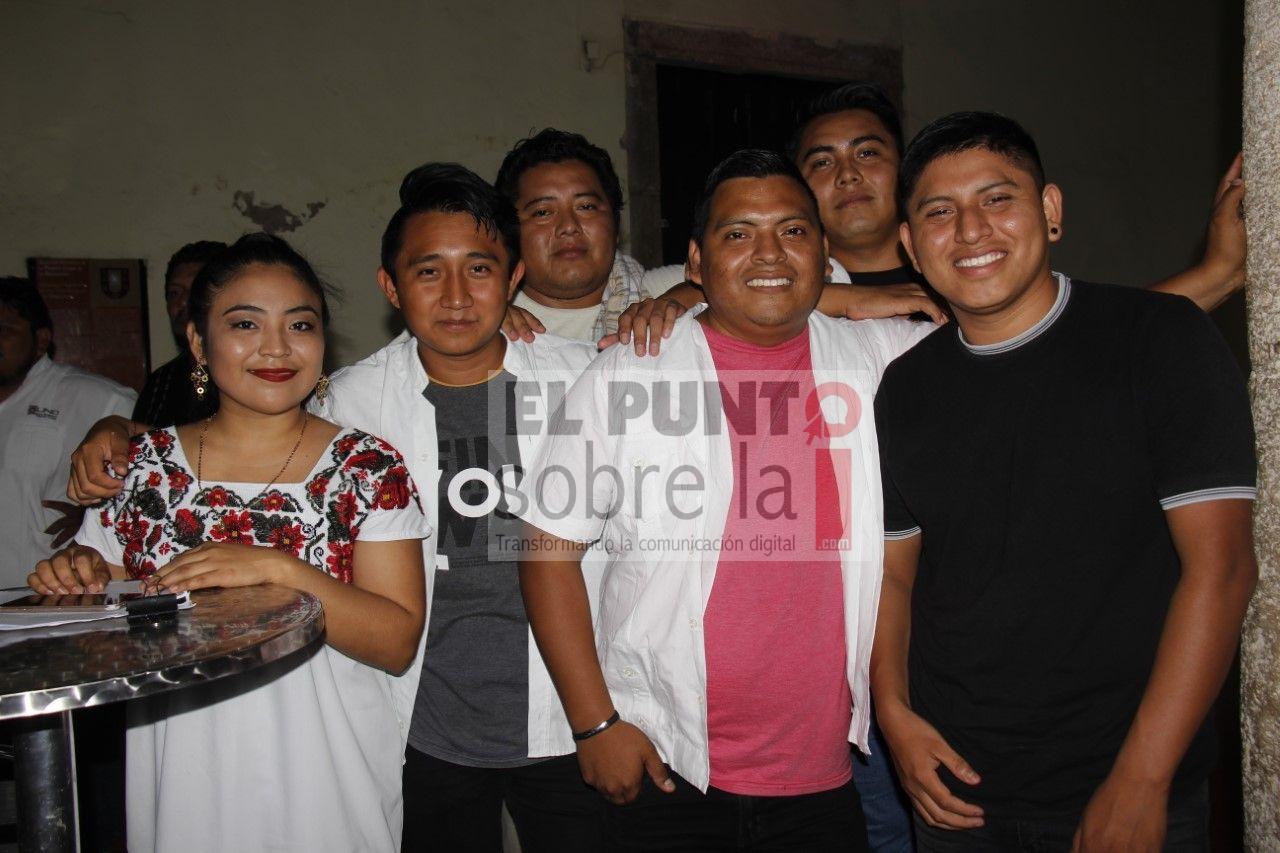 Universidad de Oriente enaltece la lengua materna