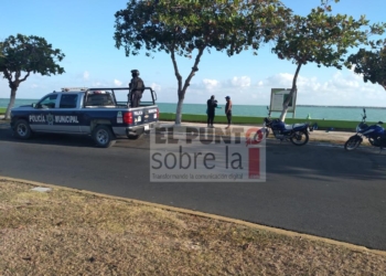 En coordinación con los municipios y las corporaciones de seguridad, en Quintana Roo se exhorta a la gente a quedarse en casa