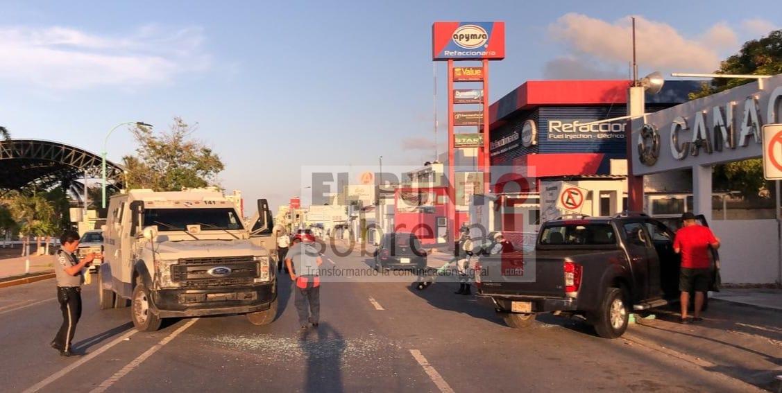 Accidente frente a municipio