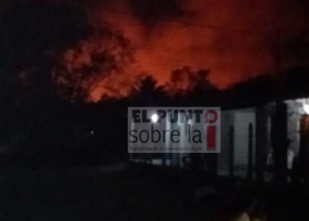 Desalojan familias por incendio en la comunidad David Gustavo