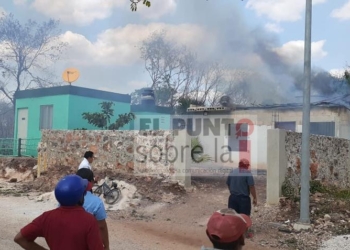 Se incendia casa en la colonia bicentenario en JMM