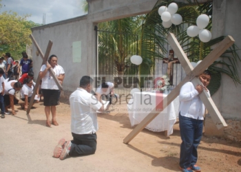 Actividades religiosas debe celebrarse desde sus hogares