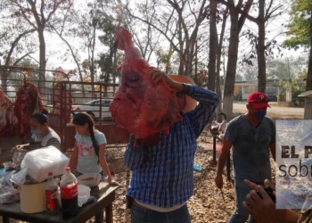 Ganaderos de Butrón regalan carne por cuarentena