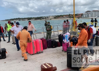 Arriban a Cozumel 68 trabajadores mexicanos de crucero