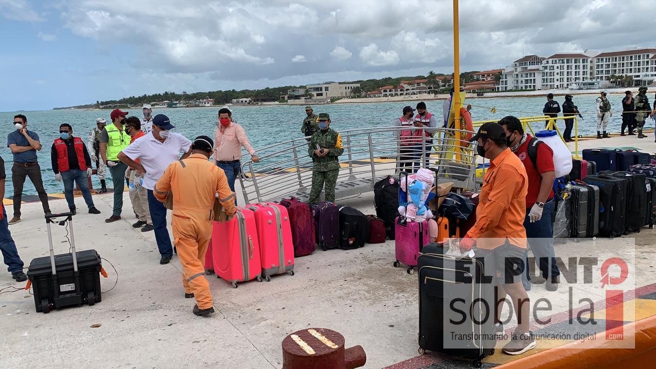 Arriban a Cozumel 68 trabajadores mexicanos de crucero