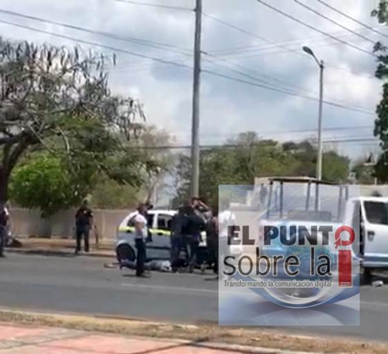 Detienen a sujetos que asaltaron un Oxxo