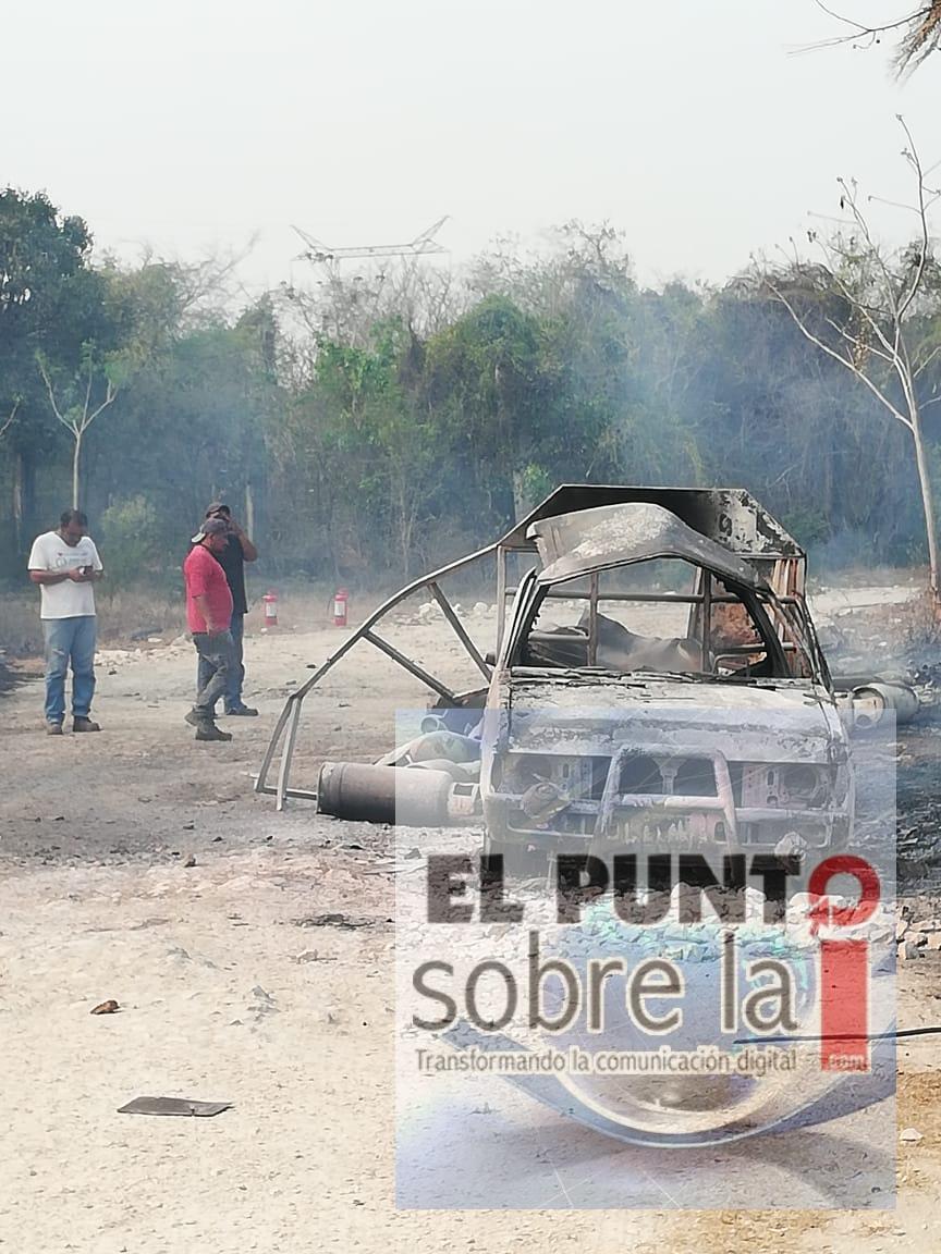 Explotan tanques de gas en carretera Chetumal-Bacalar