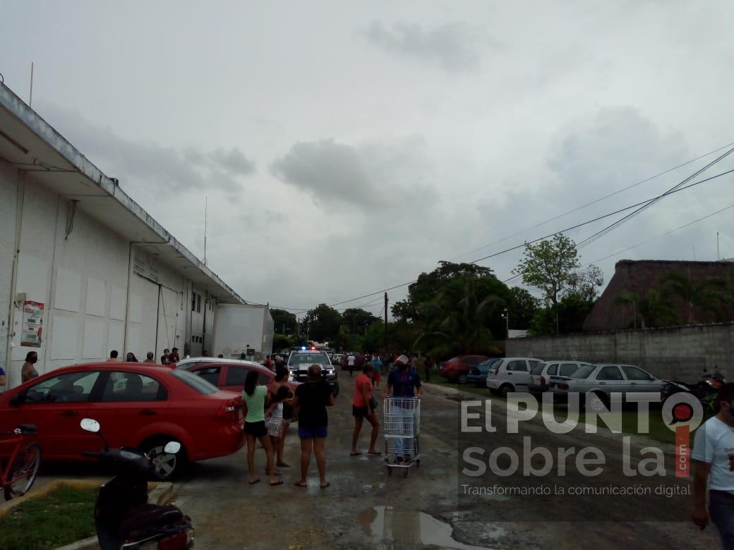 Chetumaleños arriesgan su salud por cervezas