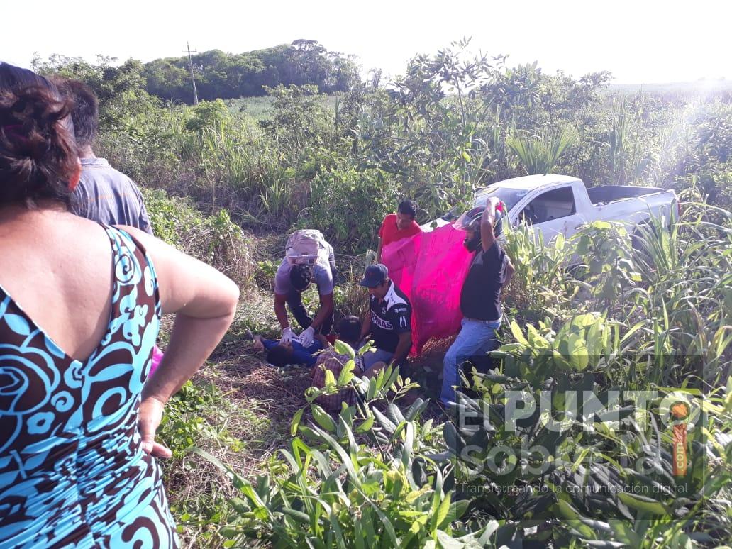 Aparatoso accidente en la ribera del río Hondo