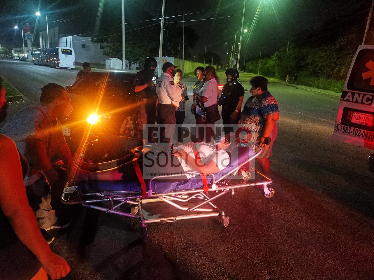 Fuerte accidente deja lesionada a mujer embarazada