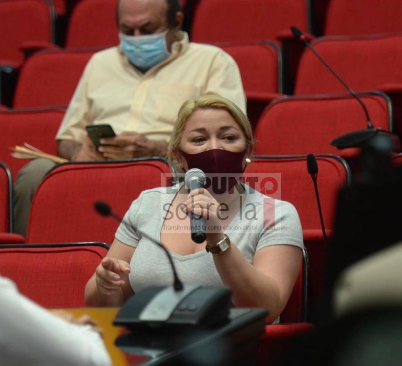Fortalece Érika Castillo, vías de comunicación directa con ciudadanos