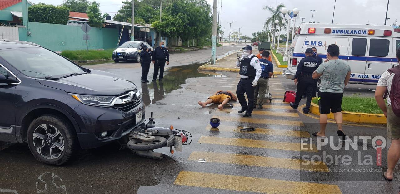 Motociclista termina lesionado
