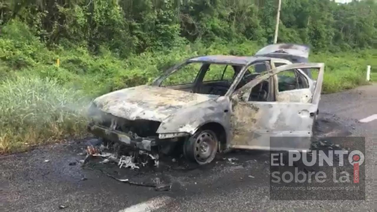 Pérdida total, se incendia Jetta