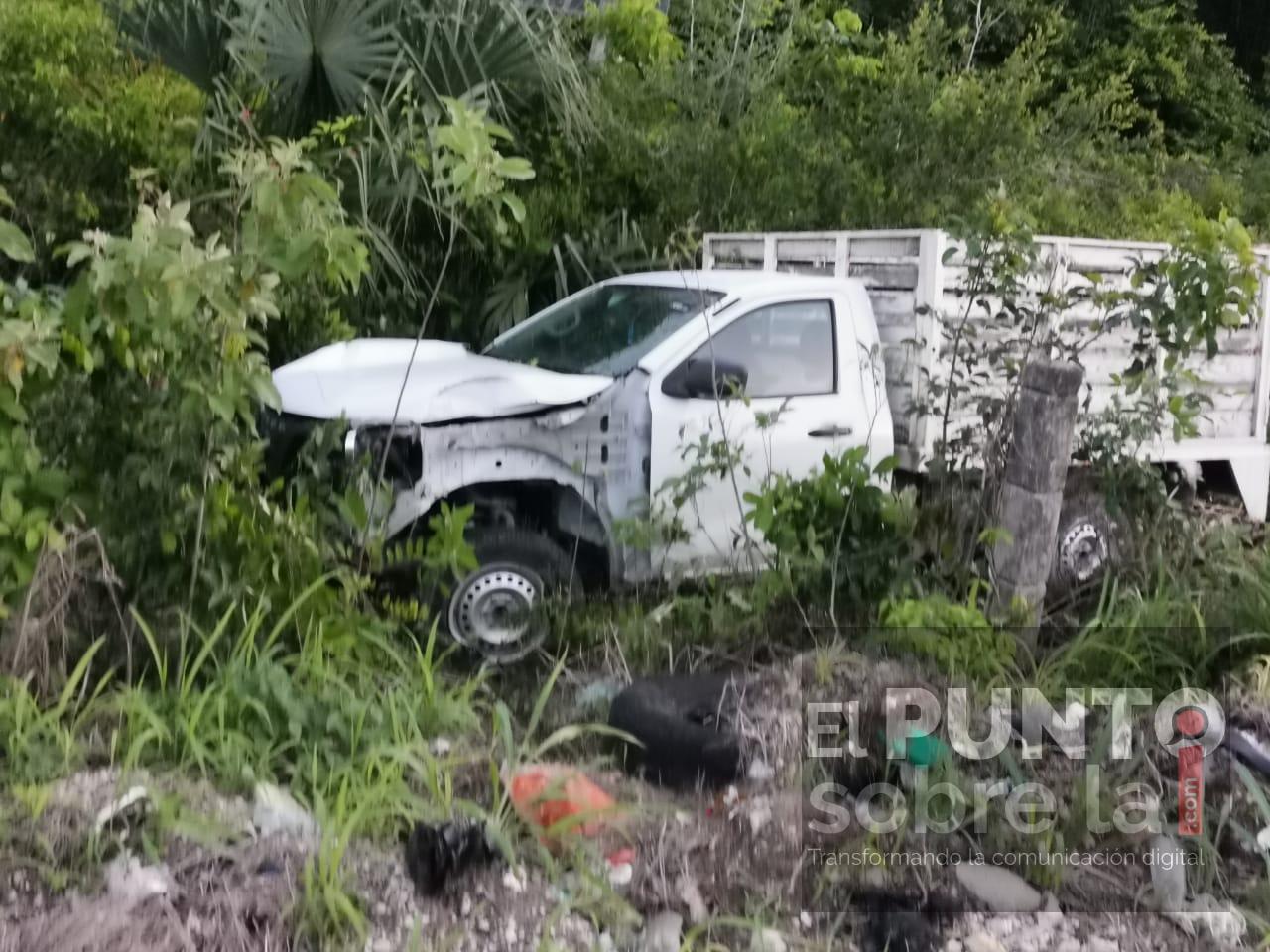 Se sale de la carretera