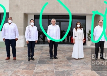 AMLO no usa cubre boca durante su visita a Quintana Roo