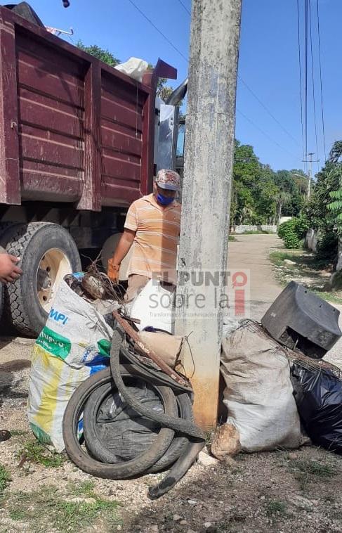 Combaten al mosco también en comisarías