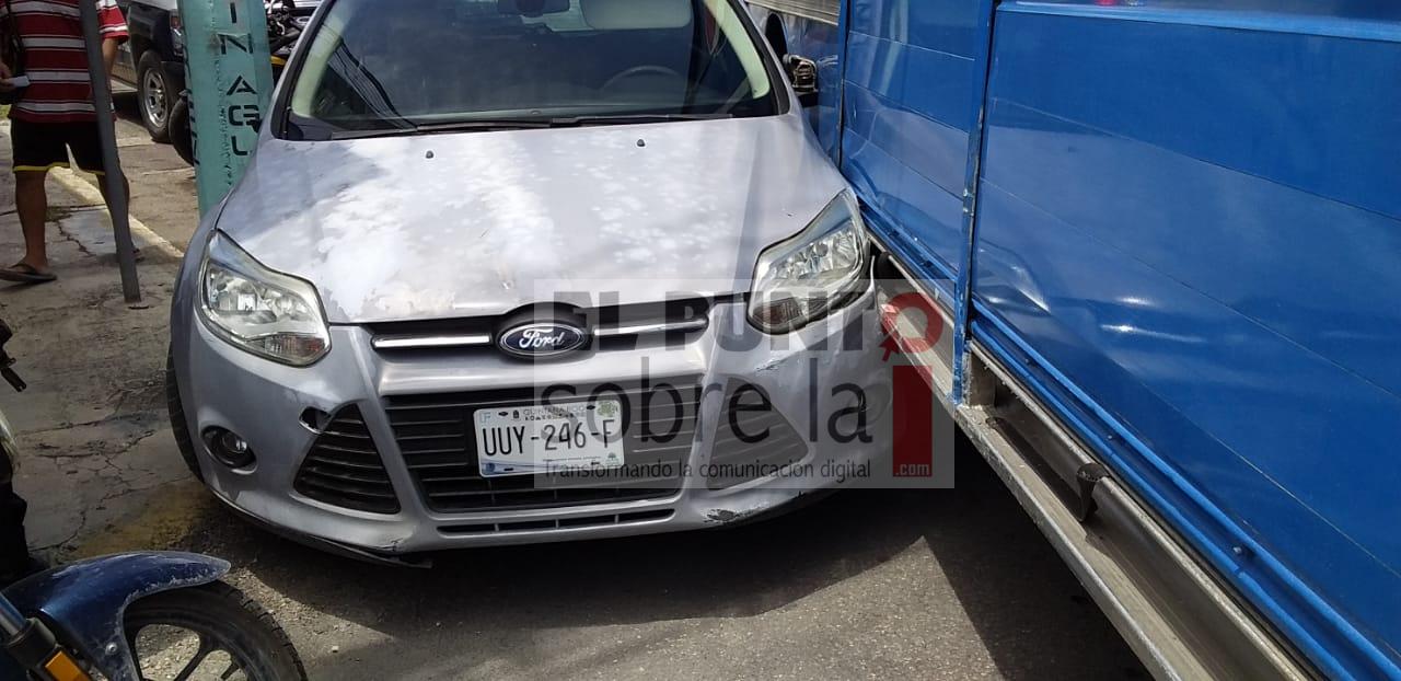 Accidente en pleno Centro de Chetumal