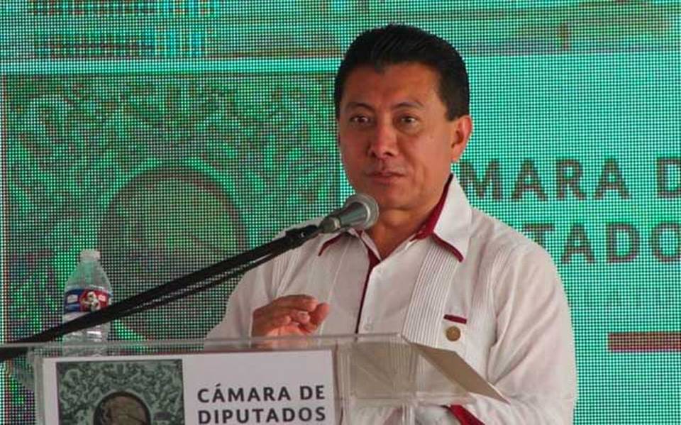 Ex diputado de Morena pide cancelar Tren Maya y dar prioridad al sector salud
