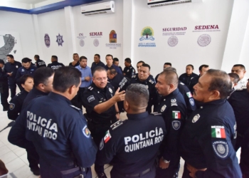 Capella Escucha: ¡La Tropa se Rebela!