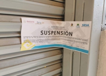 Suspenden de manera temporal restaurante de mariscos