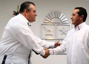 Insiste Carlos Joaquín: Capella se queda