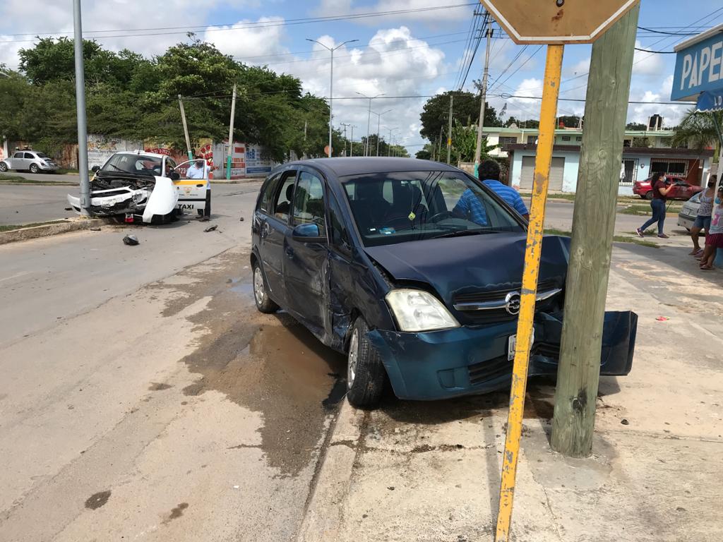 Fuerte accidente en Chetumal