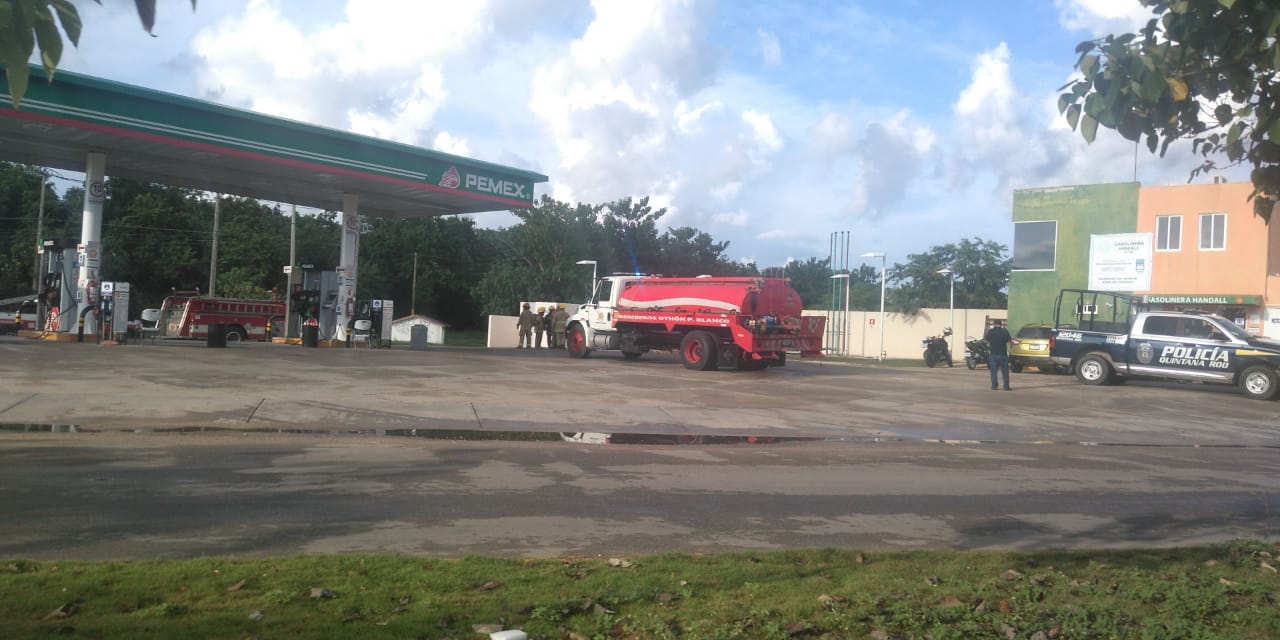 Flamazo provocó susto en gasolinera