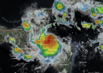 Tormenta tropical «Nana» ubicada a 70 km de la costa de Belice