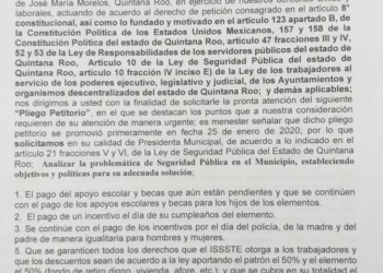 Elementos de la policía exigen que les cumpla la presidenta Sofía Alcocer